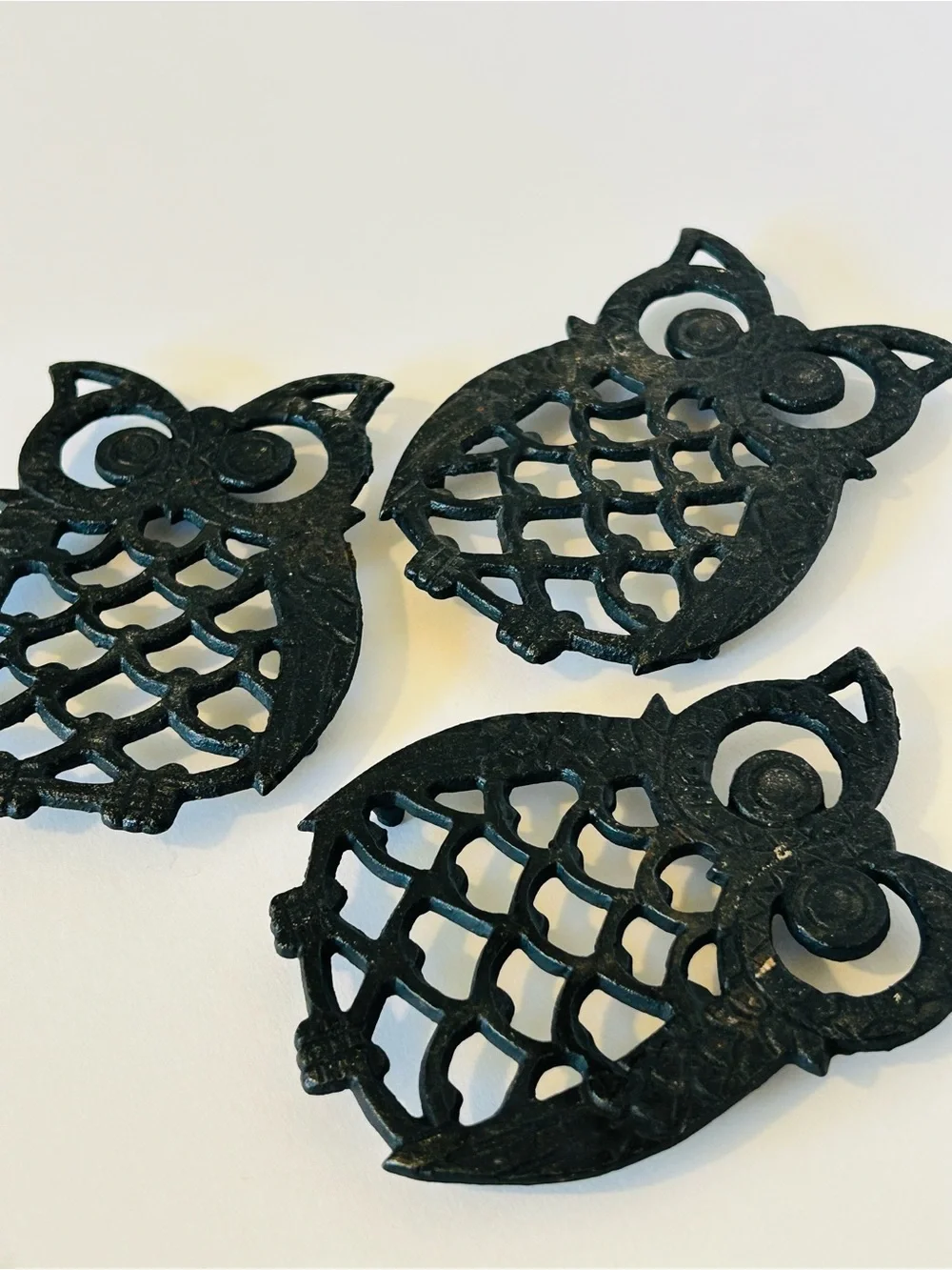 Vintage iron black owl trivets Taiwan set of three